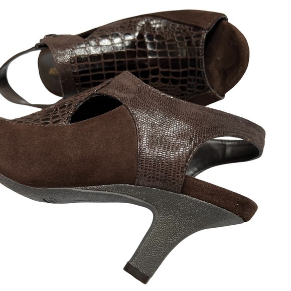 AEROSOLES Brown Animal Print Slingback Heels Women's Size 8 - Picture 11 of 16